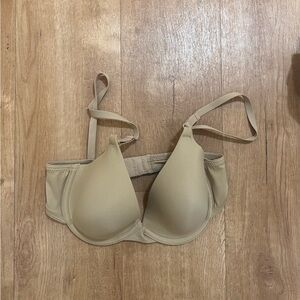Seamless Tan Bra